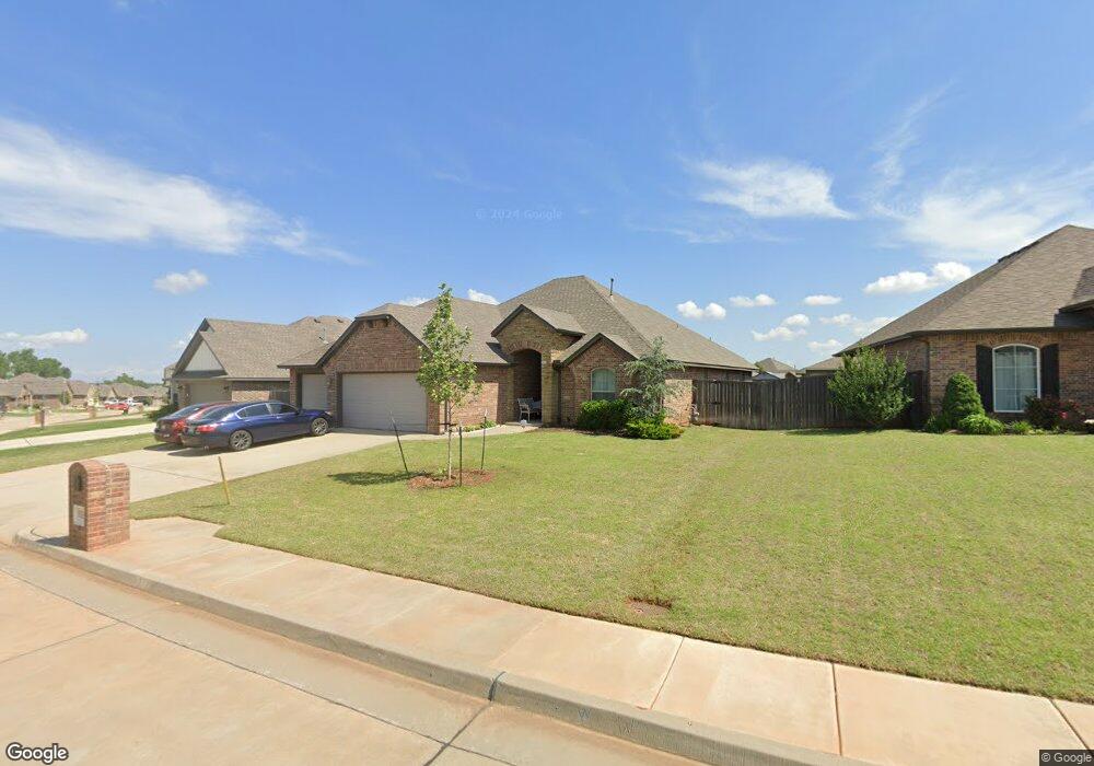 5527 Hidden Trail Ln, Warr Acres, OK 73132 - photo 1