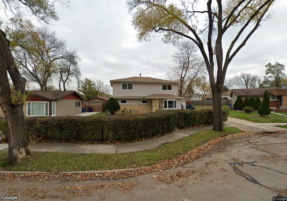 731 N Linda Ln, Addison, IL 60101 - photo 1