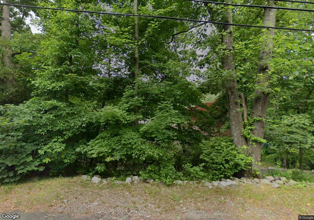 251 Wolfpit Ave, Norwalk, CT 06851 - photo 1