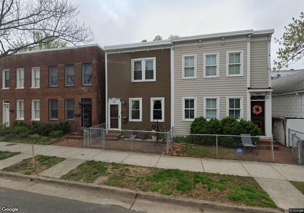 904 N Columbus St, Alexandria, VA 22314 - photo 1