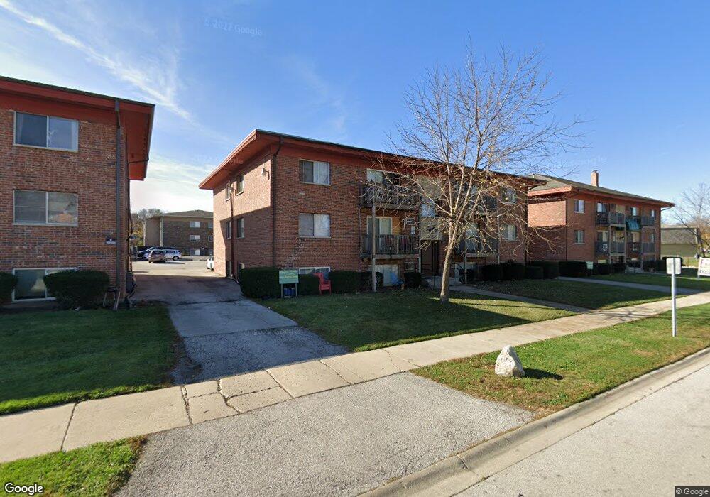 2120 Lilac Ln unit 101, Aurora, IL 60506 - photo 1