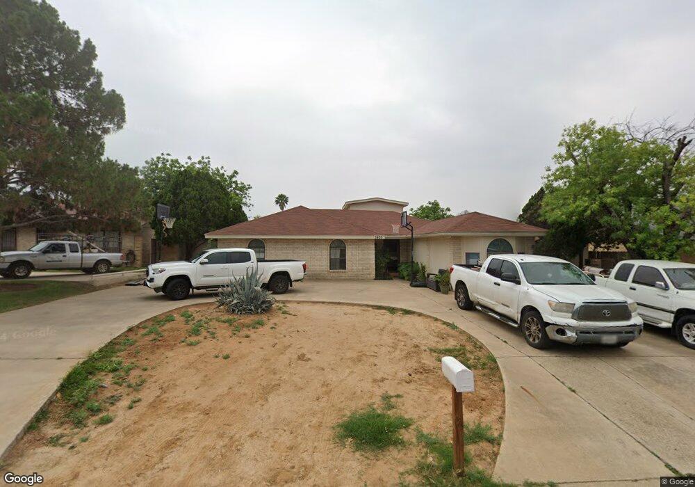 1405 Wildrose Ln, Laredo, TX 78041 - photo 1