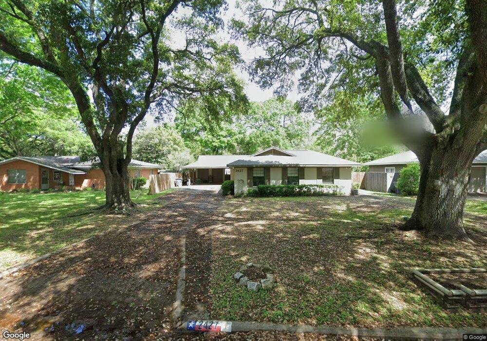 2427 Oak Dr, Bay City, TX 77414 - photo 1