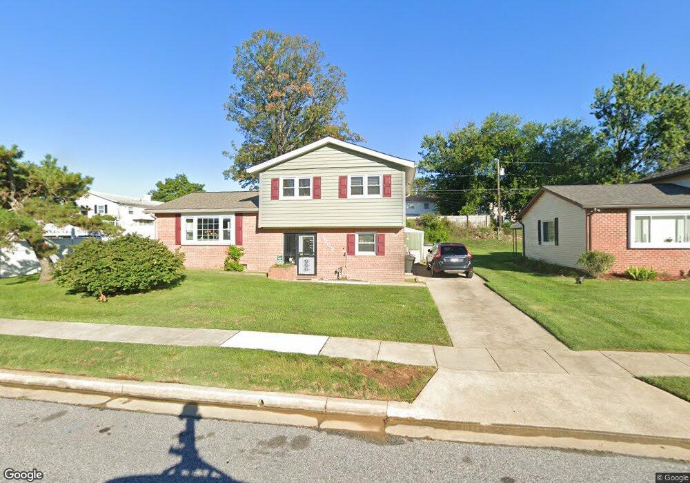 3202 Blue Hill Rd, Gwynn Oak, MD 21207 - photo 1