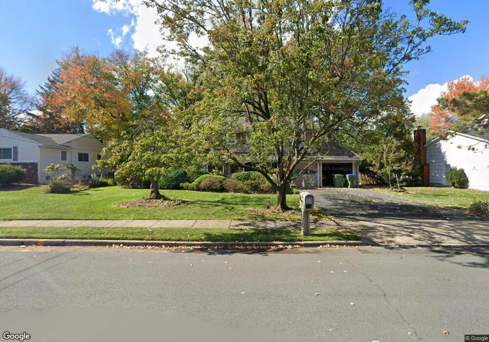 5 Paula St, Edison, NJ 08820 - photo 1