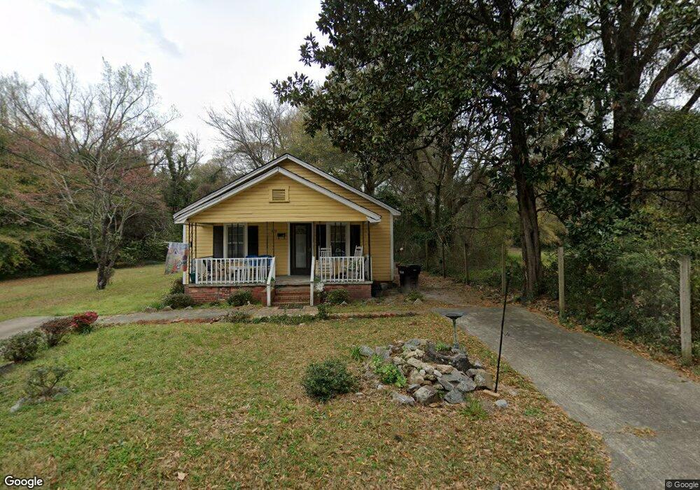 411 Davis St, Fayetteville, NC 28305 - photo 1
