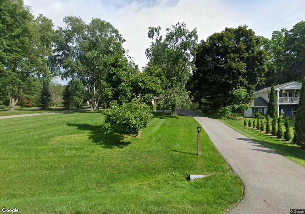 5864 Upper Straits Blvd, West Bloomfield, MI 48324 - photo 1