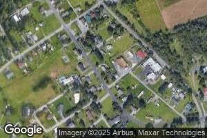 718 Loop Rd, Hollidaysburg, PA 16648