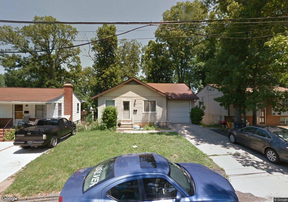 5708 Crestwood Place, Riverdale, MD 20737 - photo 1