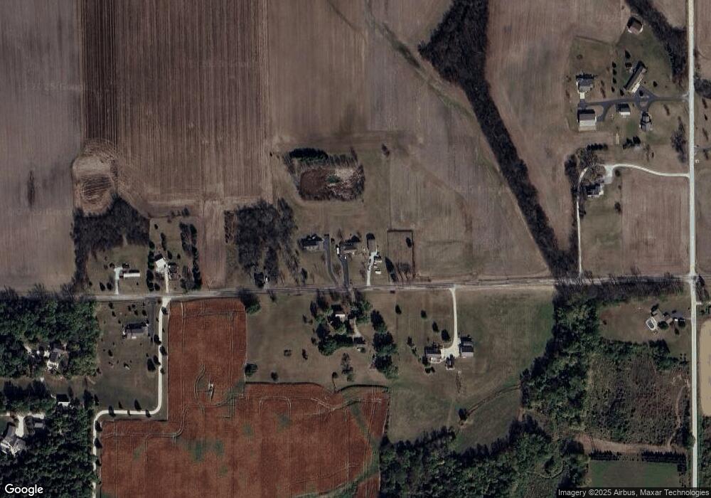 2712 E 400 N, Huntington, IN 46750 - photo 1