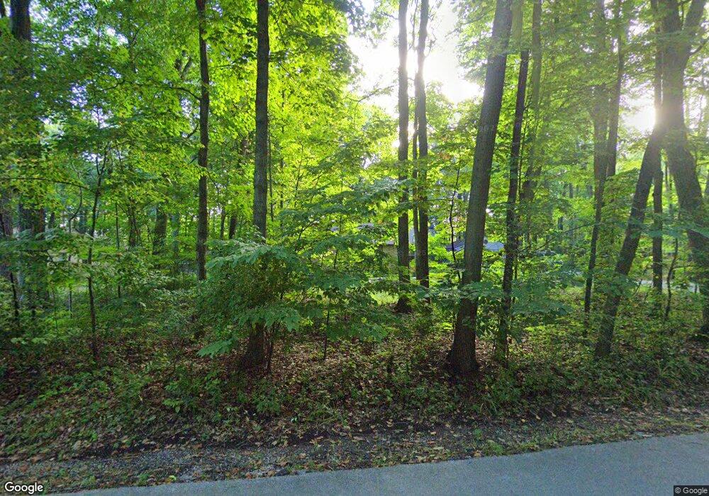 W145N7428 Northwood Dr, Menomonee Falls, WI 53051 - photo 1