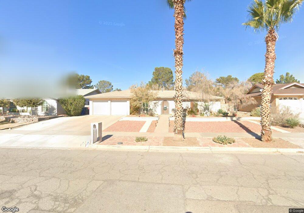 11271 Leo Collins Dr, El Paso, TX 79936 - photo 1