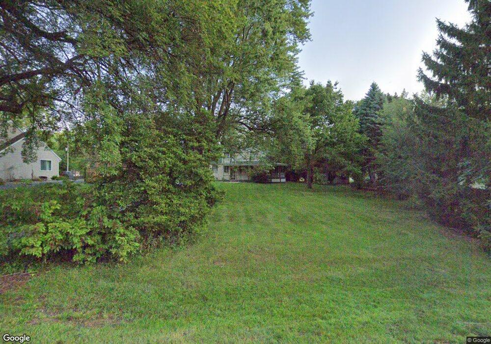 N78W15692 Longwood St, Menomonee Falls, WI 53051 - photo 1