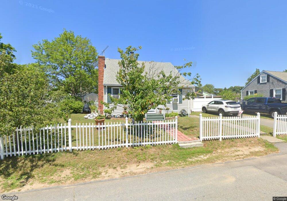 155 Metacomet Ave, Swansea, MA 02777 - photo 1