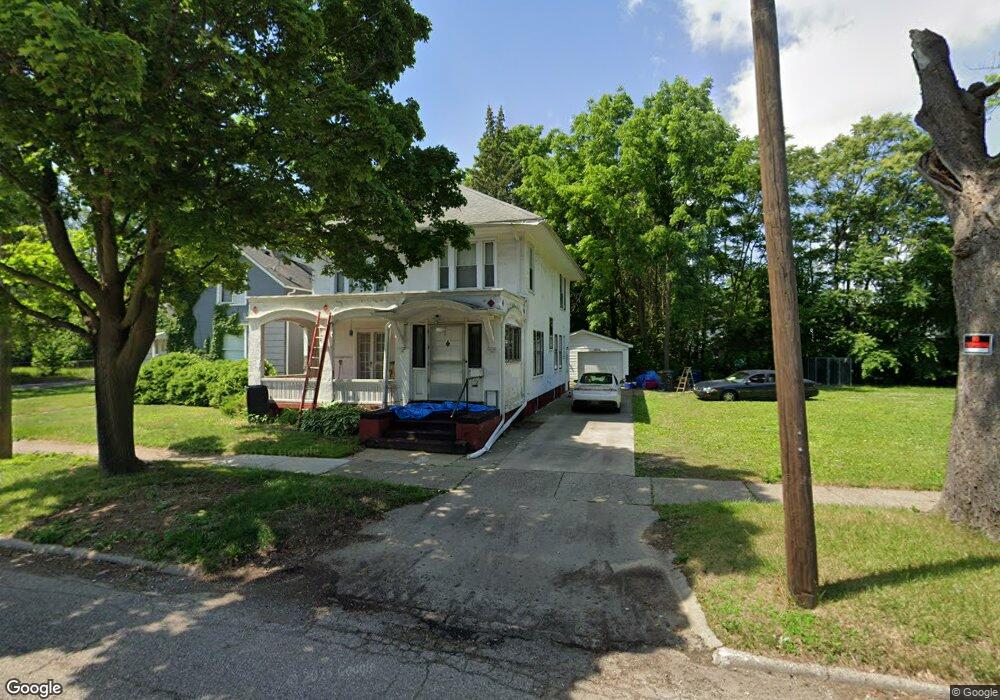 612 Crapo St, Flint, MI 48503 - photo 1