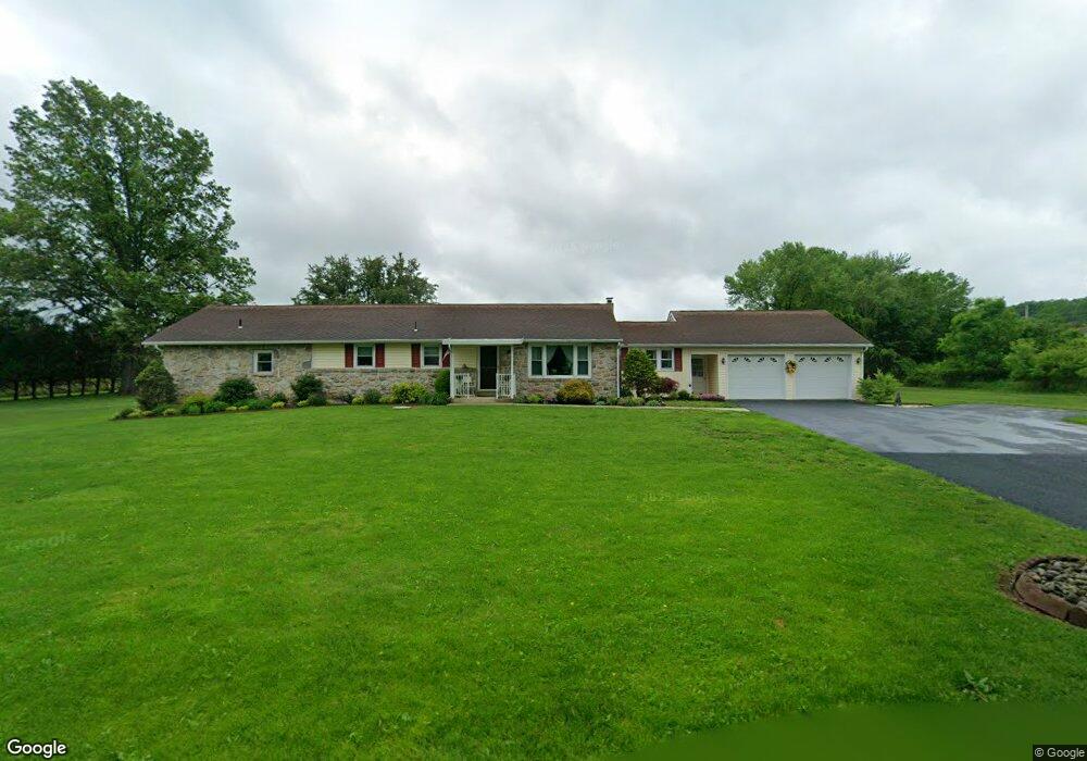 15 Stauffer Rd, Bechtelsville, PA 19505 - photo 1
