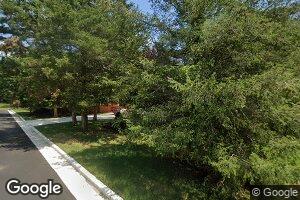 2 Howlett Ln, Absecon, NJ 08201