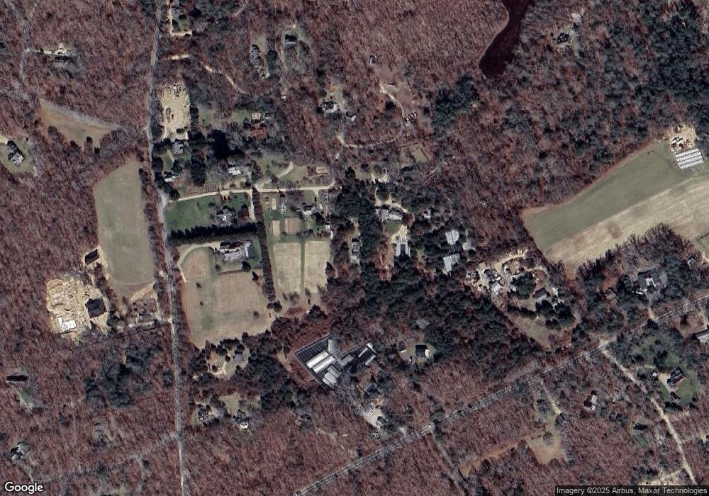 31 Dolphine Merry Rd, Vineyard Haven, MA 02568 - photo 1