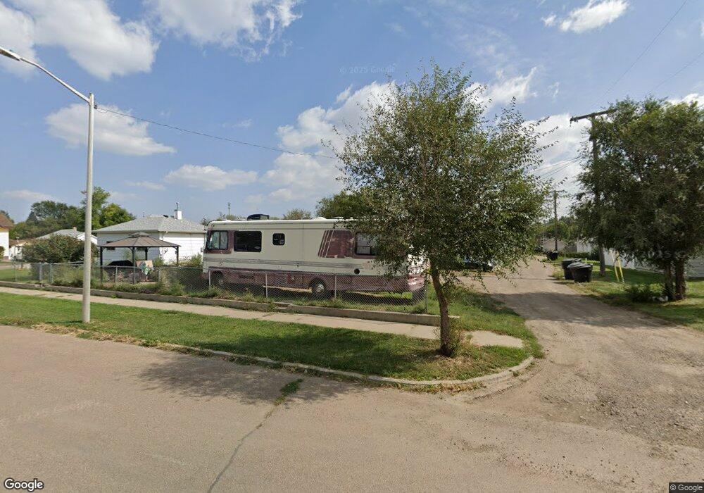 604 12th St, Havre, MT 59501 - photo 1