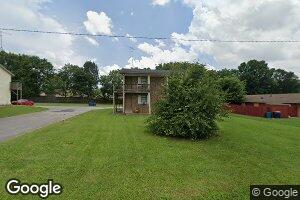 2132 Rockcreek Dr, Bowling Green, KY 42101