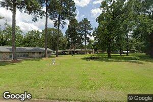 605 Precinct Rd, Hooks, TX 75561