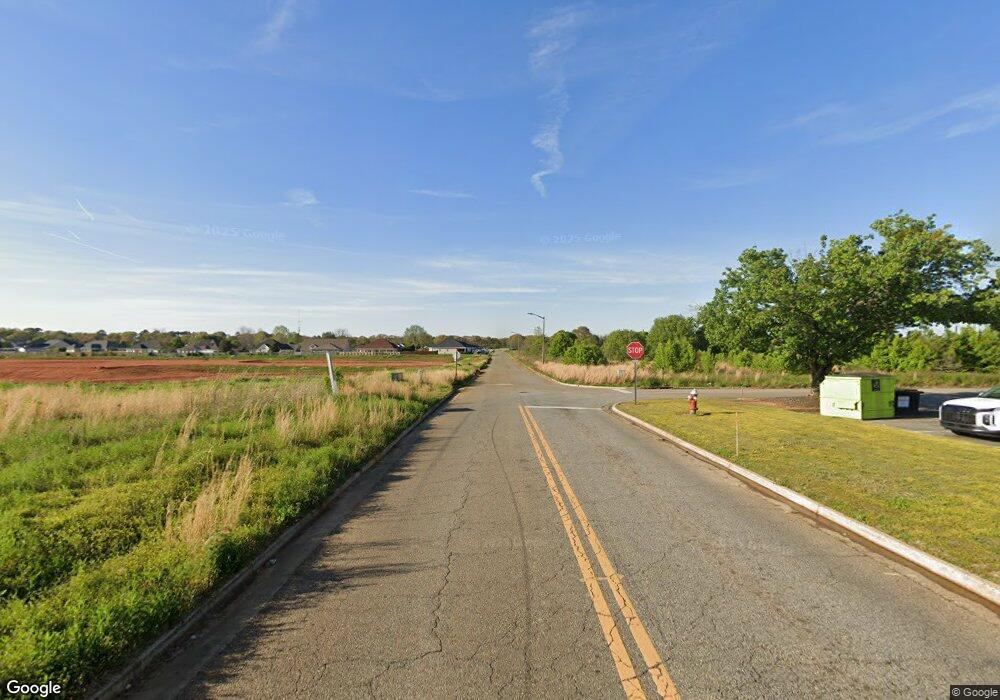 506 W Wrasling Way, Warner Robins, GA 31088 - photo 1