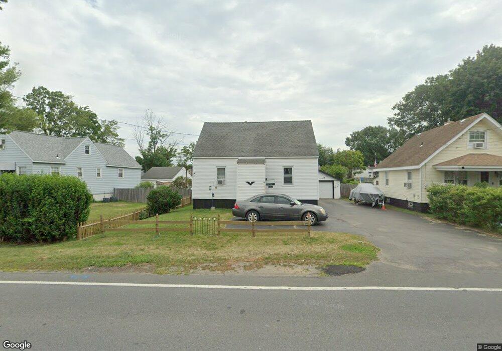 2011 Curry Rd, Schenectady, NY 12303 - photo 1