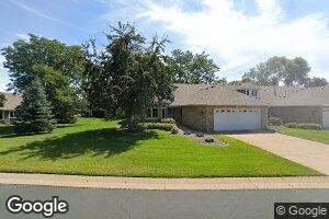 1320 Silverthorn Dr, Saint Paul, MN 55126