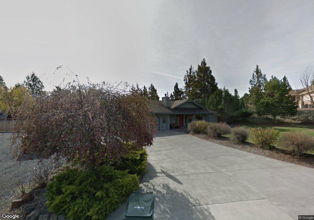 63342 Eastview Dr, Bend, OR 97701 - photo 1