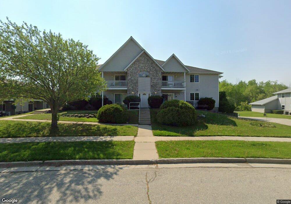 707 Shepherds Dr unit 707, West Bend, WI 53090 - photo 1
