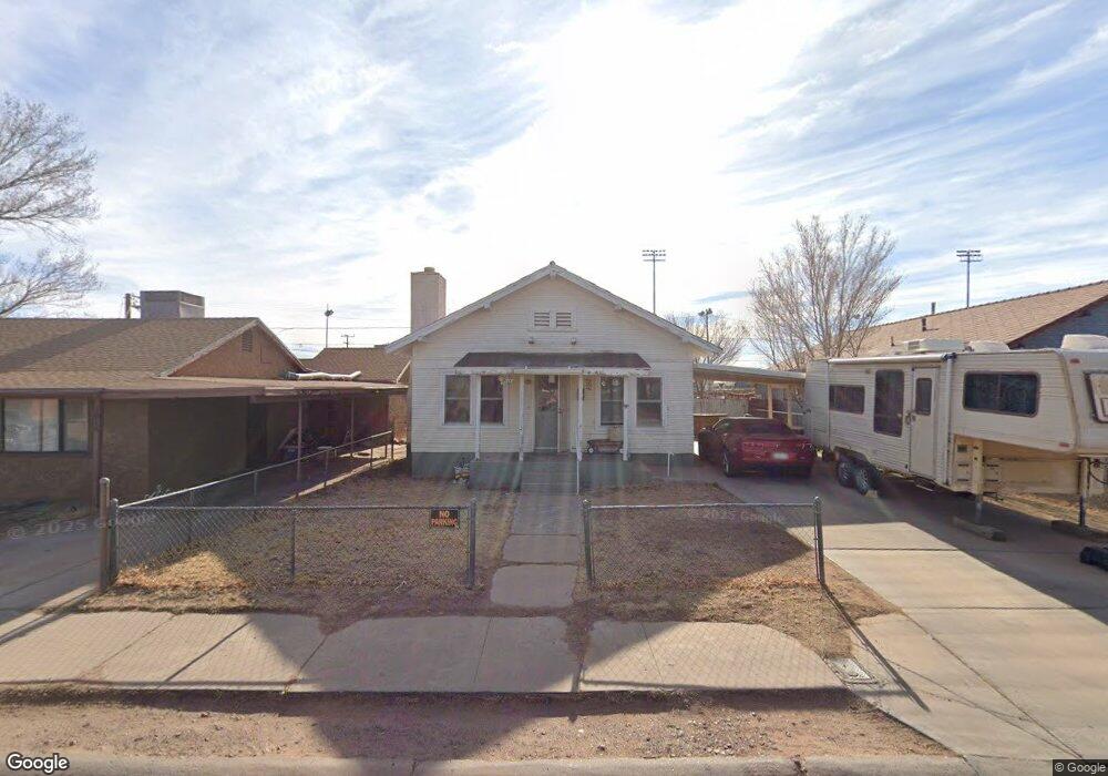 1012 N Apache Ave, Winslow, AZ 86047 - photo 1