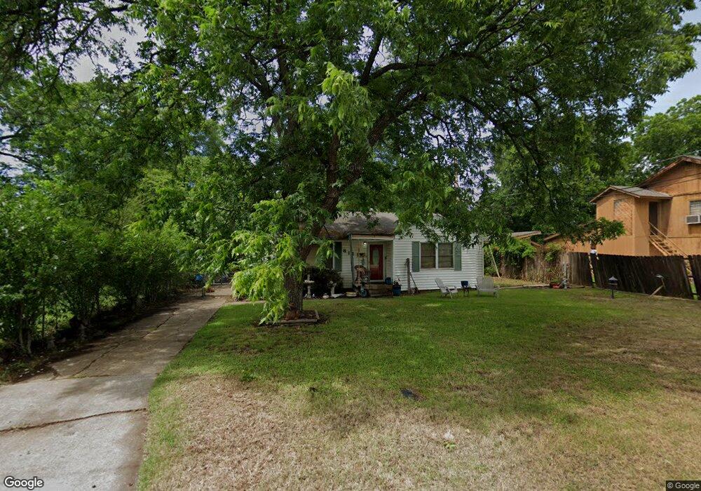 811 14th Ave NW, Ardmore, OK 73401 - photo 1