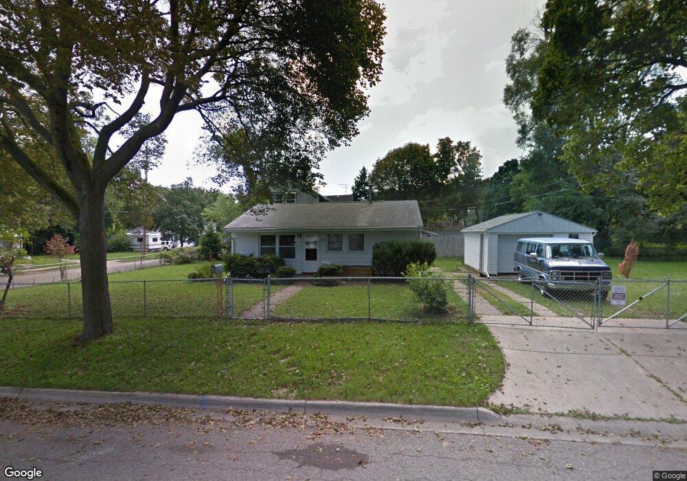 801 Cypress St, Lansing, MI 48906 - photo 1