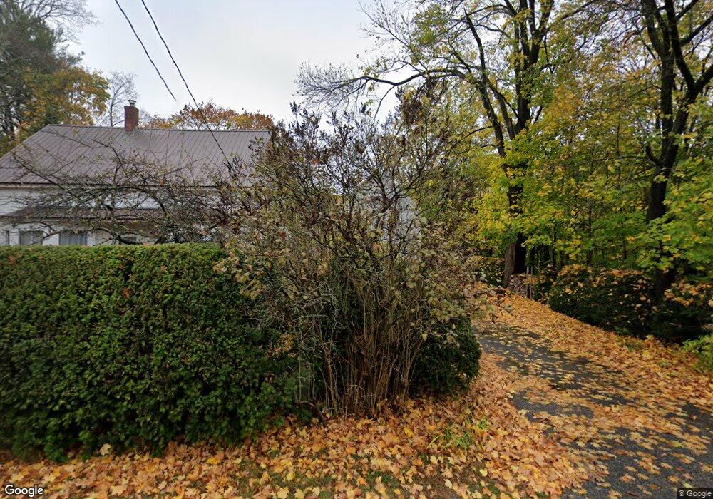 201 Alfred Rd, Kennebunk, ME 04043 - photo 1