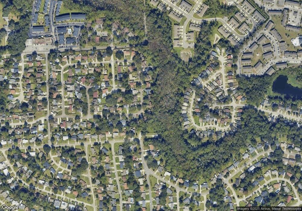 467 Holiday Hill Cir E, Jacksonville, FL 32216 - photo 1