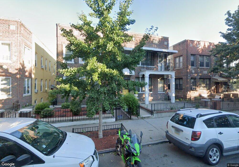 3048 37th St, Astoria, NY 11103 - photo 1