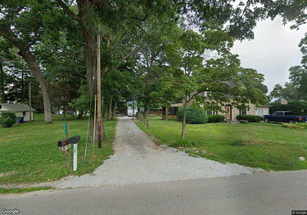 707 Waverly Rd, La Porte, IN 46350 - photo 1