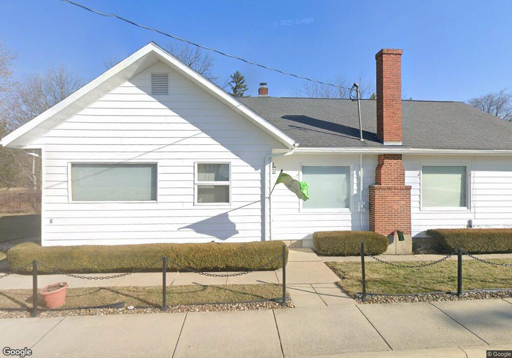 823 Union St, Ada, OH 45810 - photo 1