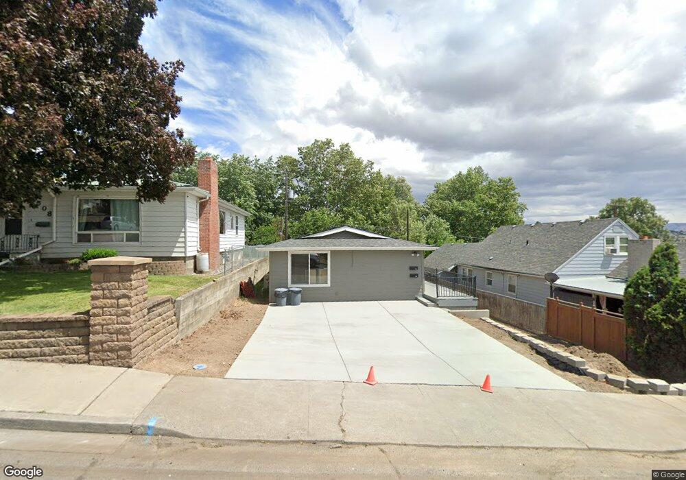 504 NW 12th St, Pendleton, OR 97801 - photo 1