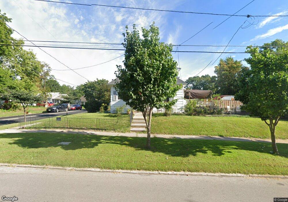 4001 8th St, Des Moines, IA 50313 - photo 1