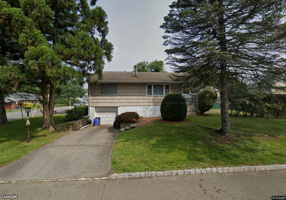 50 Oak Ridge Rd, Parsippany, NJ 07054 - photo 1