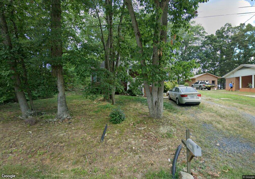 1736 Third St, Asheboro, NC 27205 - photo 1