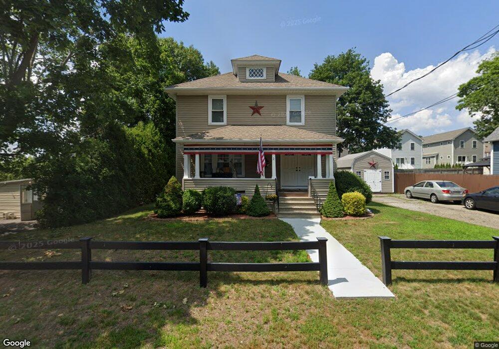 2 W Barrows St, Cumberland, RI 02864 - photo 1