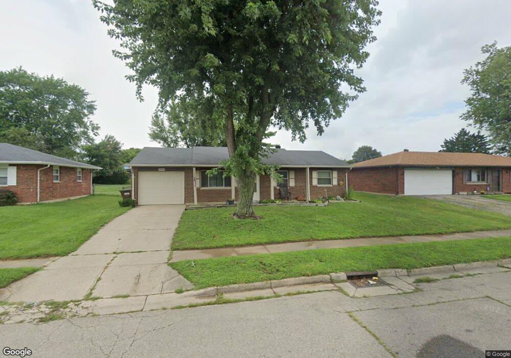 2084 Carolina Dr, Xenia, OH 45385 - photo 1