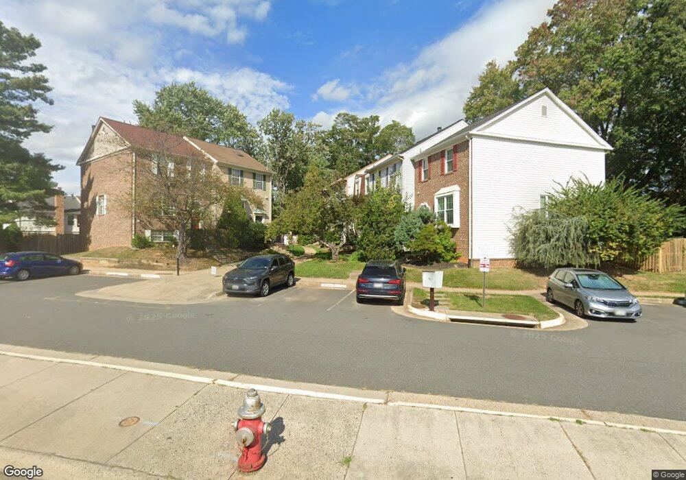 9604 Blake Ln, Fairfax, VA 22031 - photo 1