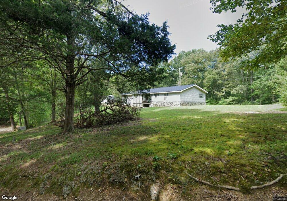 211 Catron St, Linden, TN 37096 - photo 1