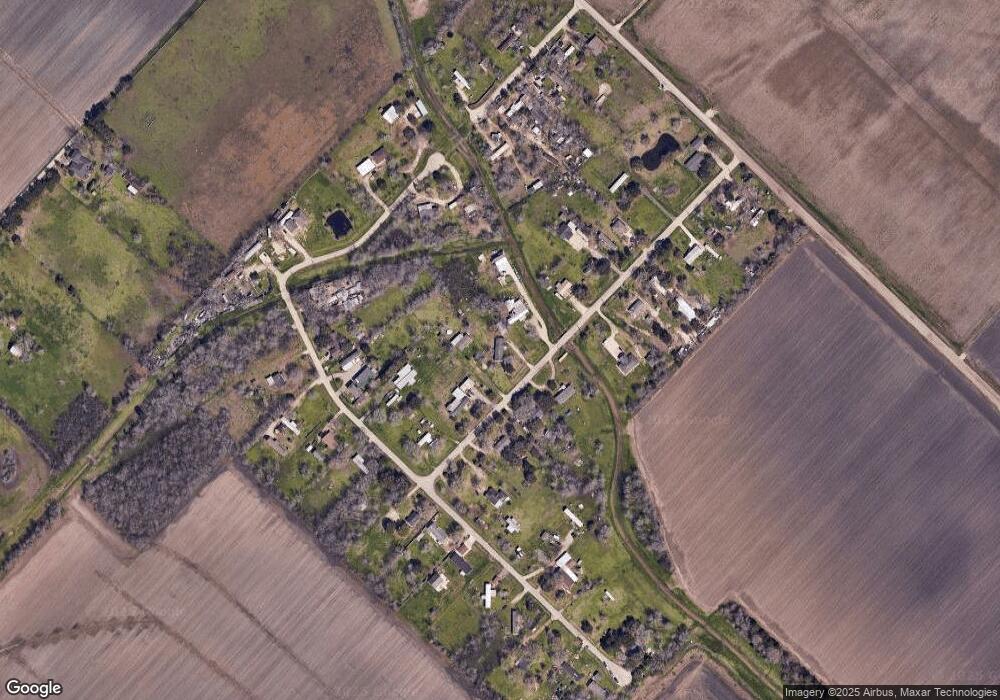 10210 Bob White Dr, Needville, TX 77461 - photo 1