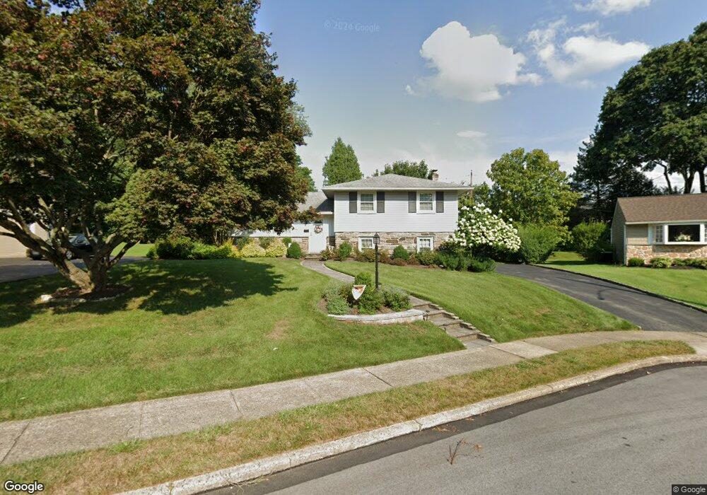 1144 S Lehigh Cir, Swarthmore, PA 19081 - photo 1