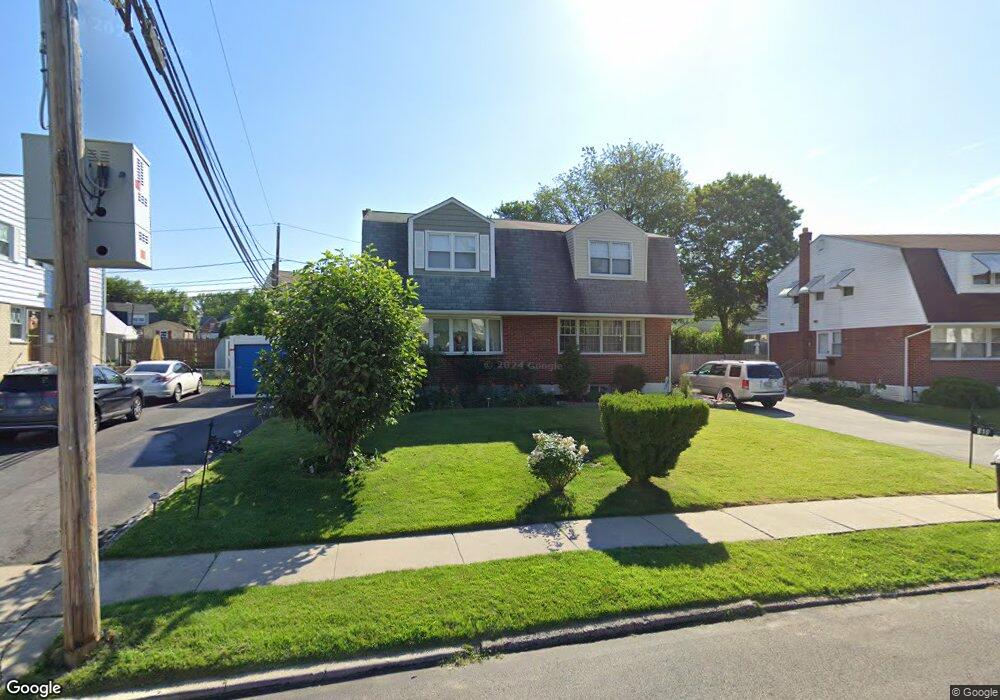 810 Hood Rd, Swarthmore, PA 19081 - photo 1