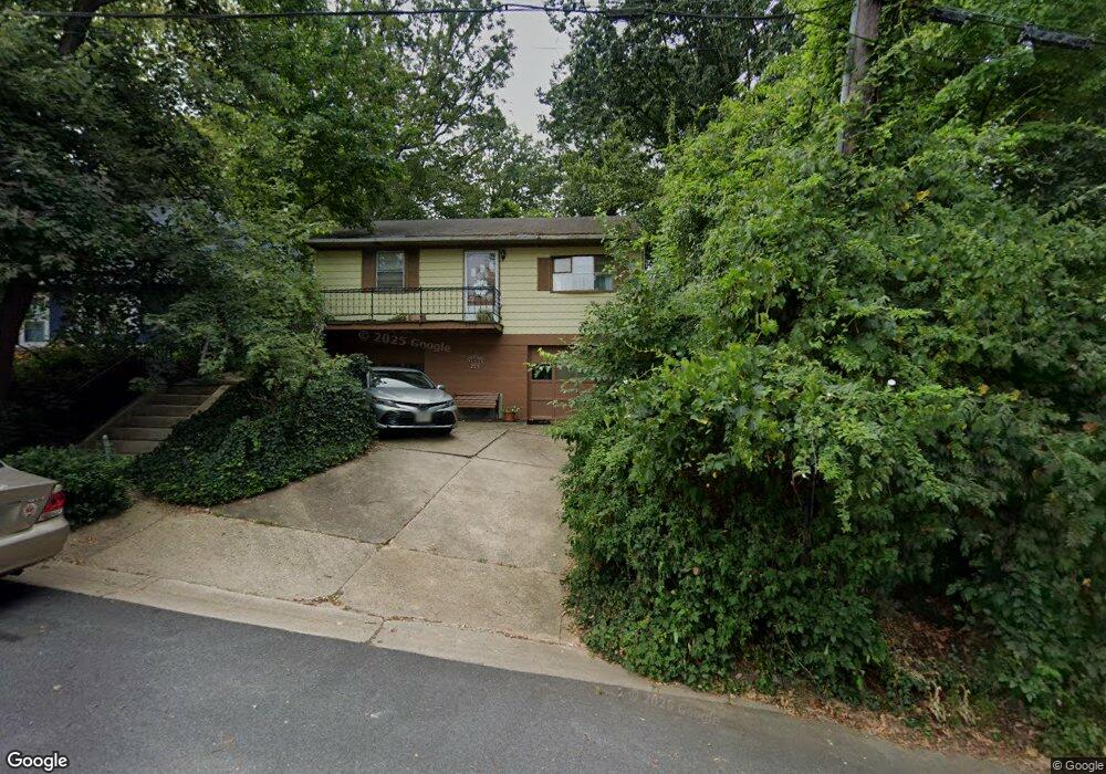 5913 Somerset Rd, Riverdale, MD 20737 - photo 1